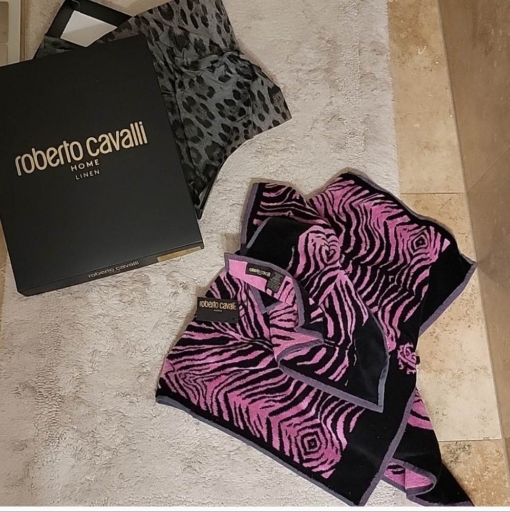 Roberto Cavalli Pink and Black Zebra Towel Set